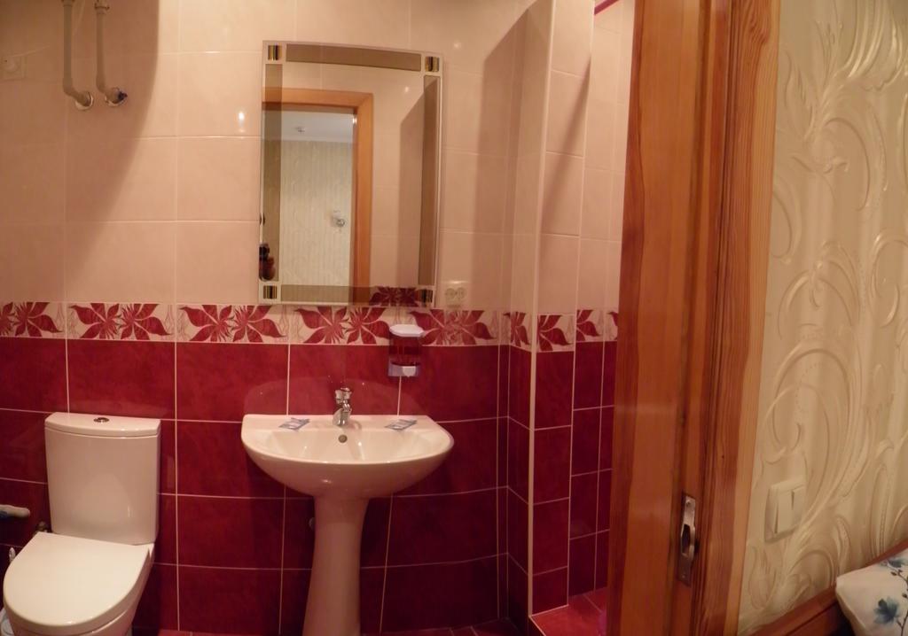 Atrium Hotel Melitopolʼ Стая снимка